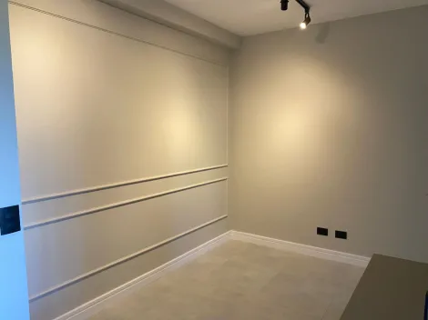 Apartamento NOVO, localizado no bairro Água Branca.
Sala, cozinha, 03 dormitórios sendo 01 suíte e Wc social.
Completo de armários.