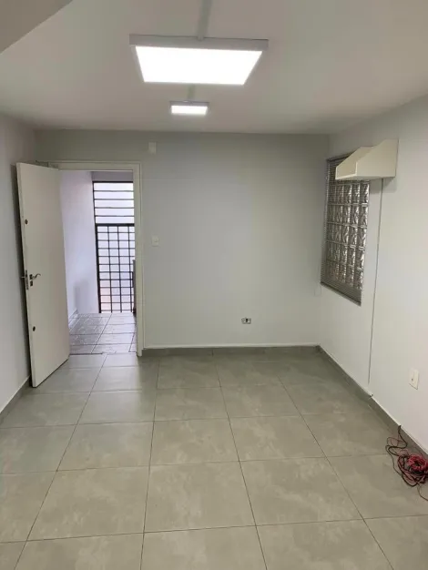 imagem 5 - Casa com vocação comercial no centro de Piracicaba imagem 5 - Casa com vocação comercial no centro de Piracicaba