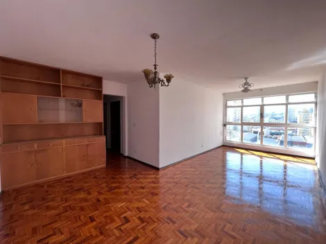 Apartamento em região privilegiada no Centro de Piracicaba, na Praça da Catedral, vizinho de inúmeros comércios e serviços como Oxxo, Banco Itaú, Encantti...Imóvel que combina amplitude e iluminação natural para quem deseja qualidade de vida sem abrir mão da praticidade.
- 102m² de área útil;
- Sala para 2 ambientes;
- 2 dormitórios com armários;
- Roupeiro no corredor; 
- Banheiro social;
- Cozinha ampla com armário e gabinete;
- Lavanderia e banheiro de serviço.

Observação: Apartamento não dispõe de vaga de garagem.

Agende sua visita!