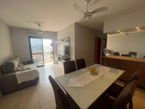Apartamento em ótima localização perto do Clube de Campo, medindo 86 m² de área útil. Distribuídos em sala dois ambientes, 3 dormitórios, todos com armários embutidos e uma suíte, banheiro social com box e gabinete, cozinha planejada com armários, lavanderia com banheiro de serviço. 2 vagas de garagem. Condomínio com portaria 24 hs, salão de festas, espaço playground. Aceita financiamento e FGTS.