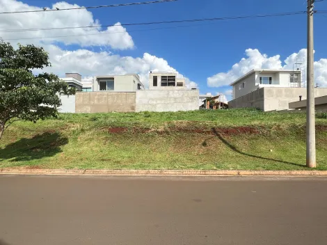 Venda de Residencial - Terreno no Condomínio Villa Bela Vista - área do terreno 325m² em Piracicaba/SP.

Este terreno em condomínio fechado é uma oportunidade única para quem busca tranquilidade, segurança e qualidade de vida. Localizado no Cond. Villa Bela Vista, em Piracicaba/SP, o terreno possui uma área total de 325,40m² com 13,35m de frente com leve aclive, sendo ideal para a construção da casa dos seus sonhos.

O condomínio oferece uma infraestrutura completa, com portaria 24 horas, sistema de segurança, área de lazer com piscina, quadra poliesportiva, salão de festas e playground.

Não perca a oportunidade de morar em um dos melhores bairros de Piracicaba, em um condomínio fechado com toda a segurança e infraestrutura que você e sua família merecem. Entre em contato conosco e agende a sua visita!
