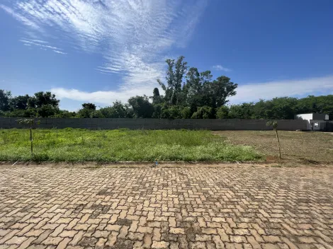 Terreno em condomínio fechado próximo a faculdade anhanguera e supermercado assai, condomínio conta com quadras de futebol, basquete, beach tênis e parquinho.