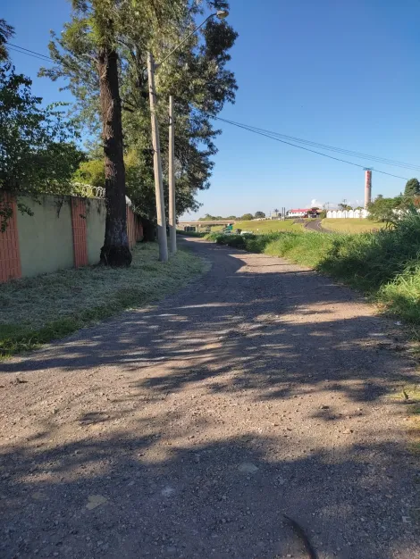imagem 2 - Chácara para locação no bairro Dois Córregos imagem 2 - Chácara para locação no bairro Dois Córregos