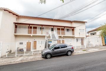 Kitnet Sala/Quarto, Cozinha C/ Gabinete, Banheiro C/ Box, Lavanderia, 1 Vaga. 
*Agua Incluso No Valor Do Condomínio *