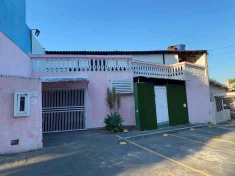 Imóvel comercial na Avenida Dois Corregos em Piracicaba 

Esta avenida é conhecida por ter um  com grande fluxo de veículos e pedestres. Imóvel fica próximo a Supermercados, Bancos, Escolas e Borracharia 

O Imóvel tem 78 m² de construção
Piso inferior com 
Sendo 4  salas 
Banheiro social

Piso superior com 
01 sala 
02 lavabos 
Ampla sacada 

4 vagas de recuo.
OPORTUNIDADE !!