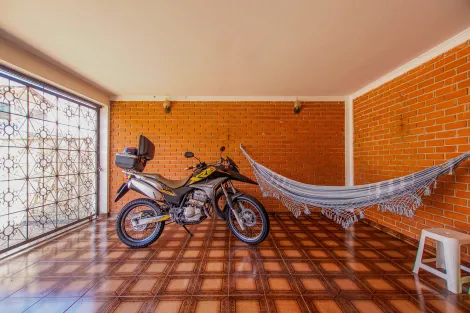 imagem 1 - Casa à venda no bairro Castelinho imagem 1 - Casa à venda no bairro Castelinho