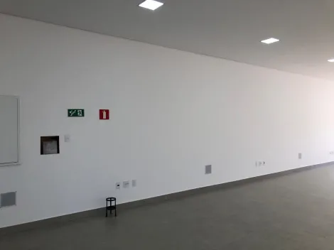 imagem 4 - Comercial - Salão imagem 4 - Comercial - Salão