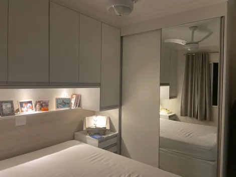 Apartamento de 45 m², 02 dormitórios, armários embutidos, cozinha planejada e 01 vaga de garagem à venda no Parque Premiatto, no Piracicamirim.