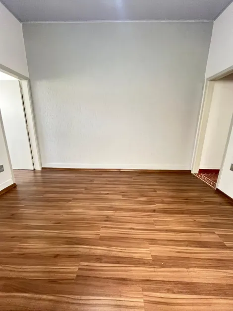 imagem 3 - Casa Comercial á venda no bairro Alto imagem 3 - Casa Comercial á venda no bairro Alto