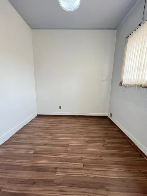 imagem 4 - Casa Comercial á venda no bairro Alto imagem 4 - Casa Comercial á venda no bairro Alto