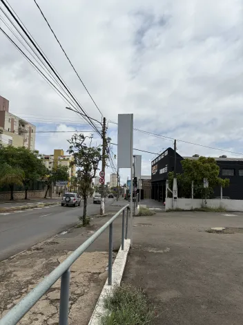imagem 3 - Terreno Comercial disponível para locação na Avenida Comendador Luciano Guidotti em Piracicaba imagem 3 - Terreno Comercial disponível para locação na Avenida Comendador Luciano Guidotti em Piracicaba