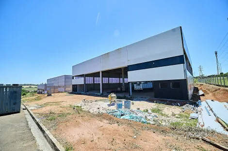 imagem 2 - Galpão para locação com 1.200 m2 em  Condomínio Industrial imagem 2 - Galpão para locação com 1.200 m2 em  Condomínio Industrial