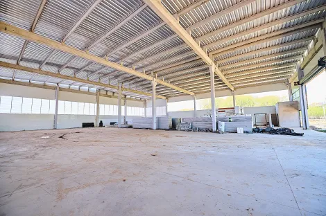 imagem 5 - Galpão para locação com 1.200 m2 em  Condomínio Industrial imagem 5 - Galpão para locação com 1.200 m2 em  Condomínio Industrial