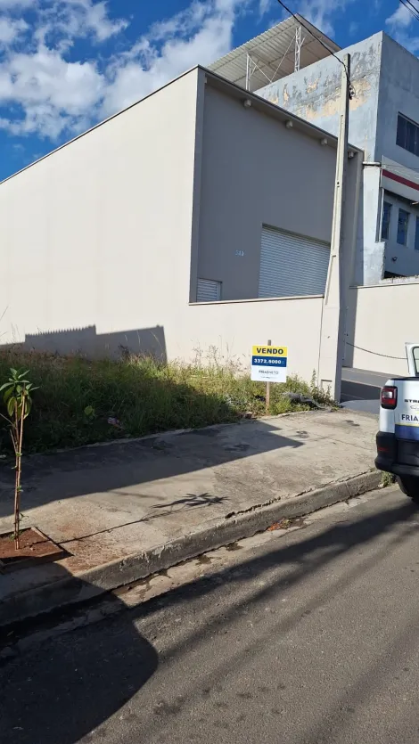 imagem 4 - terreno de uso misto imagem 4 - terreno de uso misto