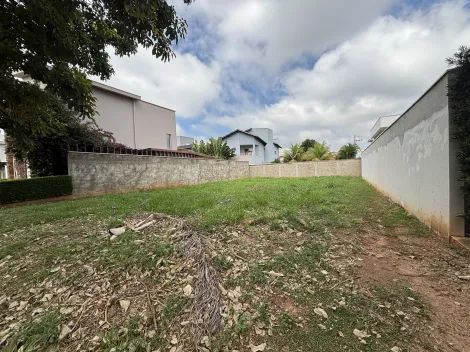imagem 2 - Terreno à venda no condomínio Parque dos Ypês imagem 2 - Terreno à venda no condomínio Parque dos Ypês