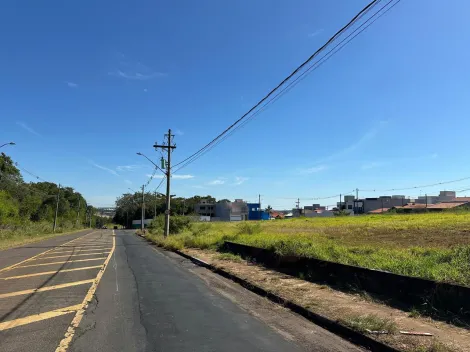 imagem 3 - Area total de 1.050 m² com frente pra a avenida Rio das Pedras (atravessa a quadra) imagem 3 - Area total de 1.050 m² com frente pra a avenida Rio das Pedras (atravessa a quadra)
