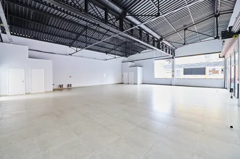 imagem 4 - Excelente imóvel comercial de esqeuina para alugar no centro de Piracicaba. imagem 4 - Excelente imóvel comercial de esqeuina para alugar no centro de Piracicaba.