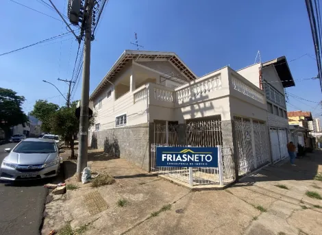 imagem 2 - Casa de esquina Região central com 4 Dormitórios. imagem 2 - Casa de esquina Região central com 4 Dormitórios.
