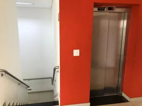 imagem 3 - Salão comercial pra alugar em Piracicaba no Centro imagem 3 - Salão comercial pra alugar em Piracicaba no Centro